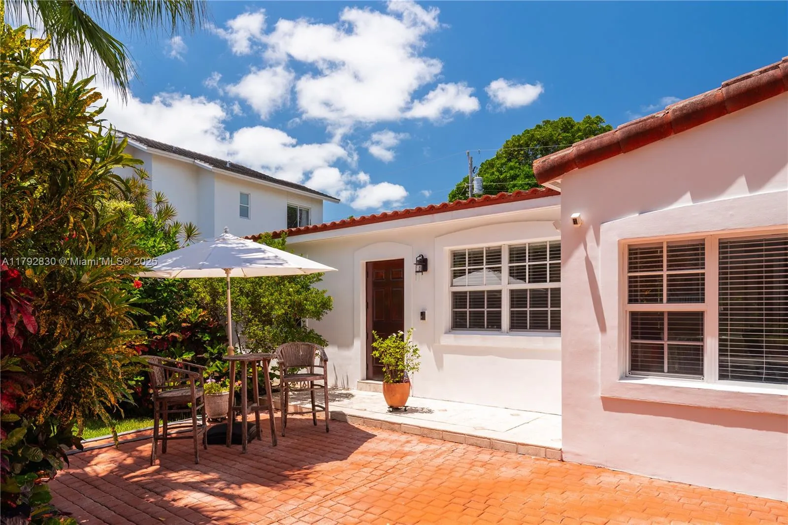 310 Woodcrest Rd, Key Biscayne FL 33149