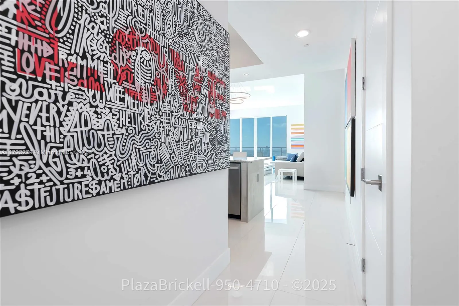 950 Brickell Bay Dr # 4710, Miami FL 33131