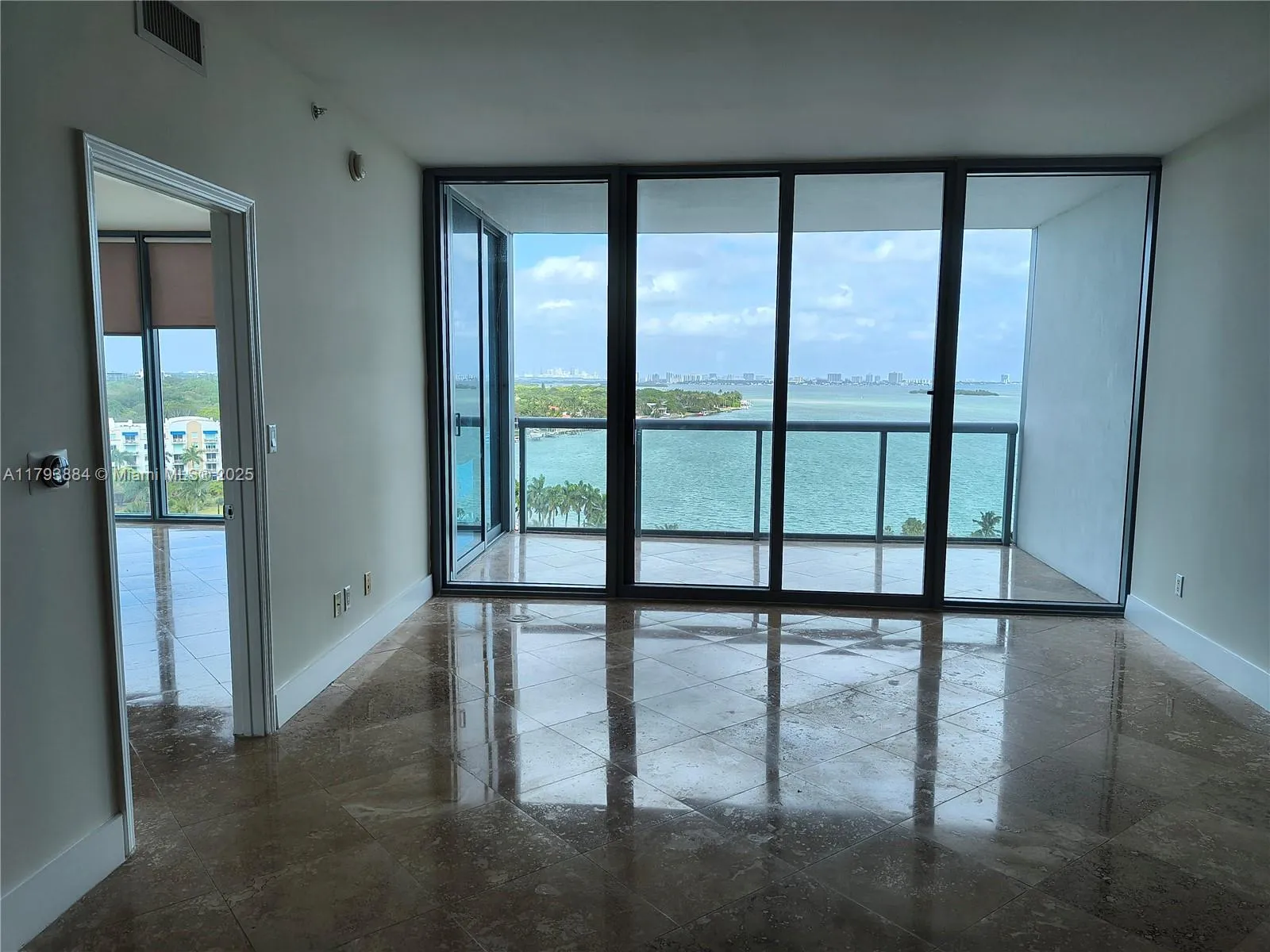 601 NE 36th St # 1010, Miami FL 33137