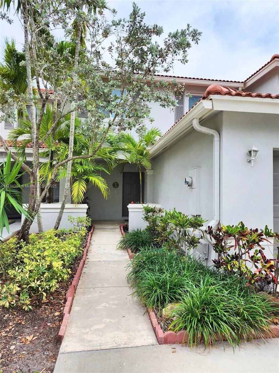 8014 Big Pine Way, Riviera Beach FL 33407