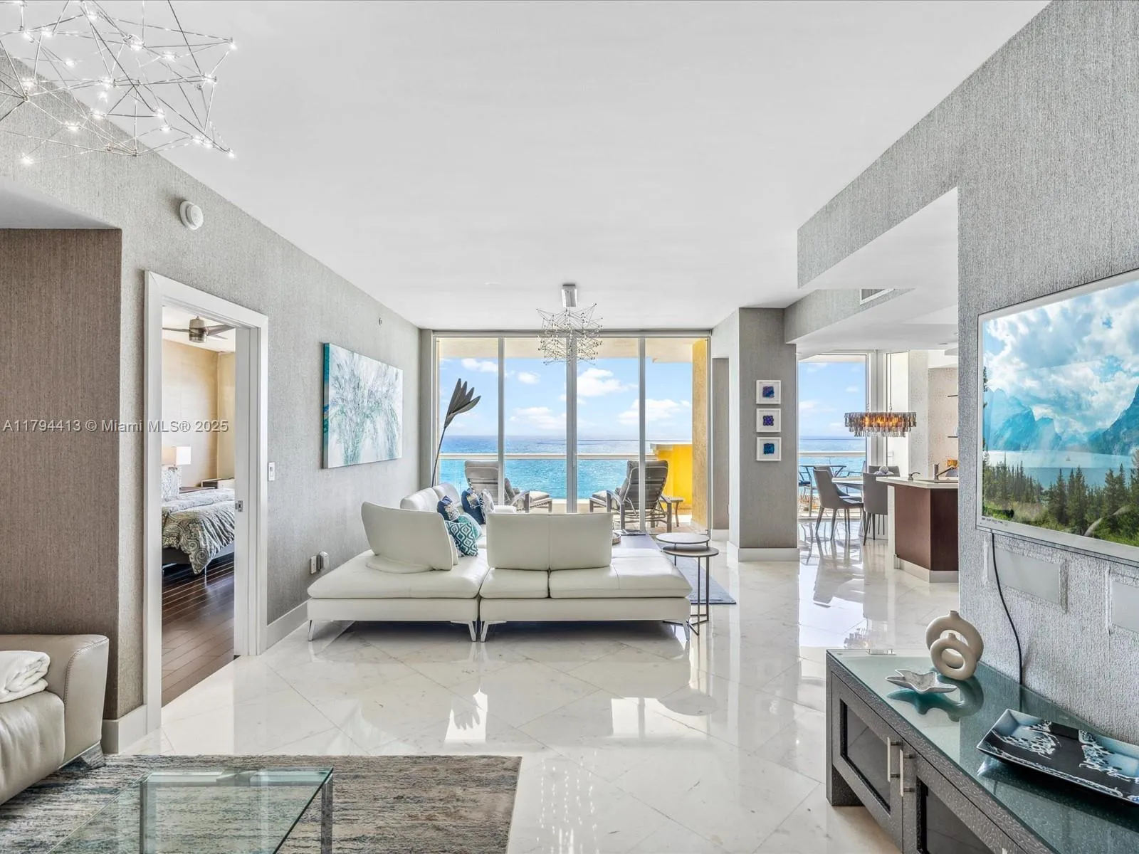 5 bedroom 4 bath for sale at 17875 Collins Ave, Sunny Isles Beach FL 33160