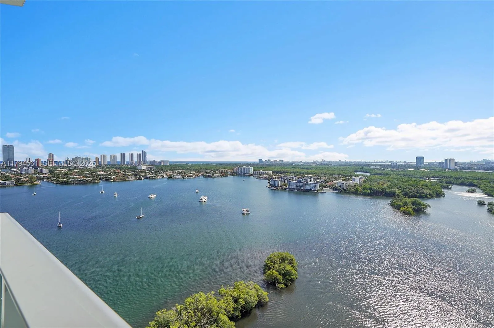 17111 Biscayne Blvd, North Miami Beach FL 33160