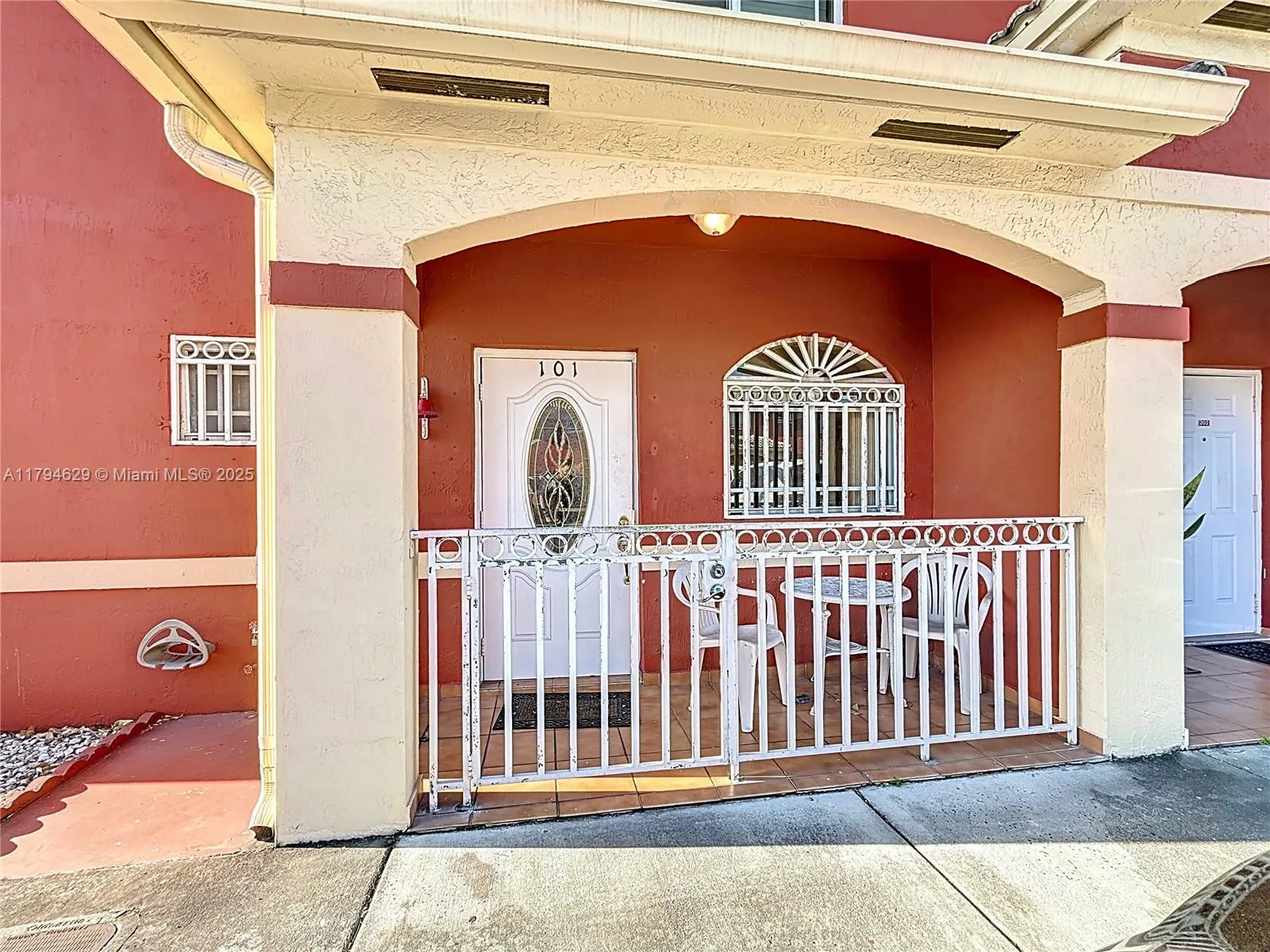 10933 W Okeechobee Rd # 101, Hialeah Gardens FL 33018