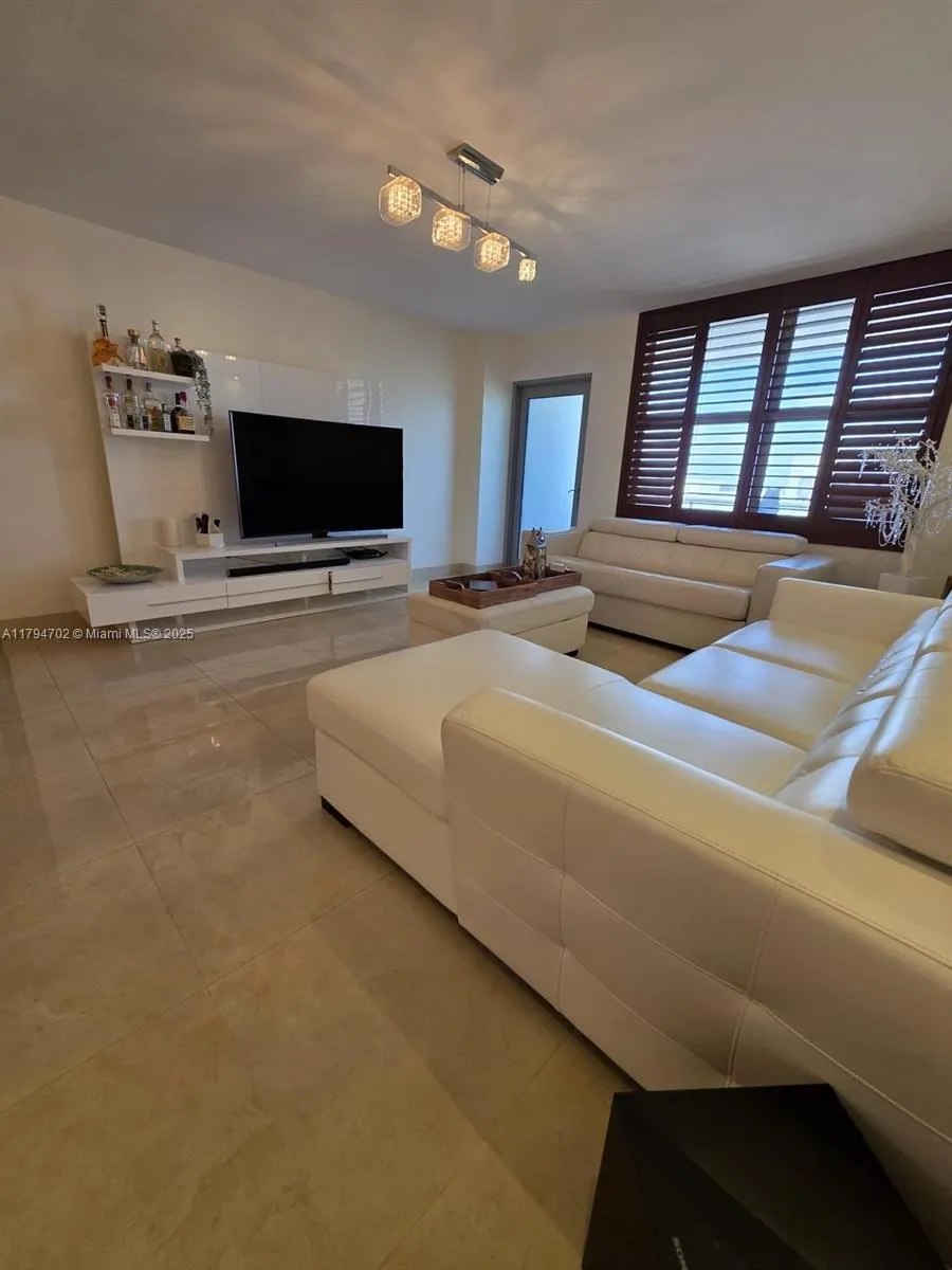 9225 Collins Ave # 1409, Surfside FL 33154