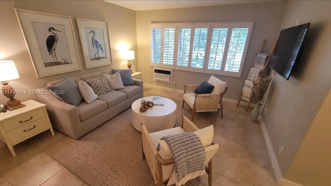 624 Orton Ave # 19, Fort Lauderdale FL 33304