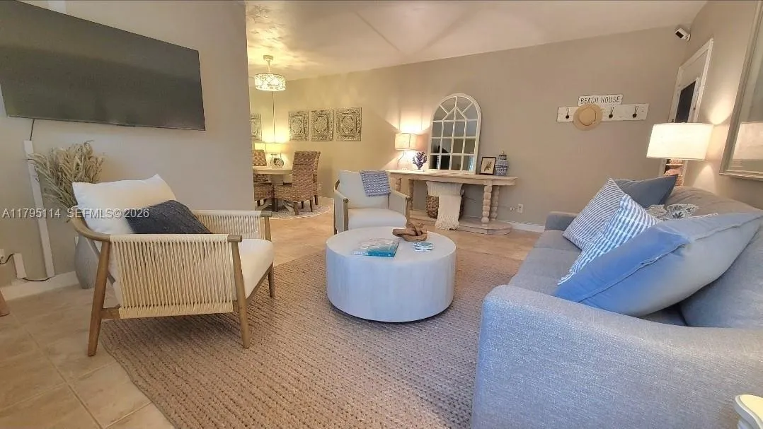 624 Orton Ave # 19, Fort Lauderdale FL 33304