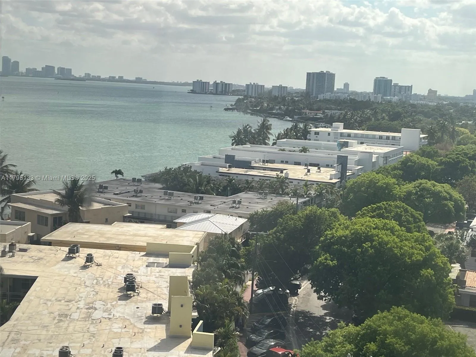 900 Bay Dr # 913, Miami Beach FL 33141