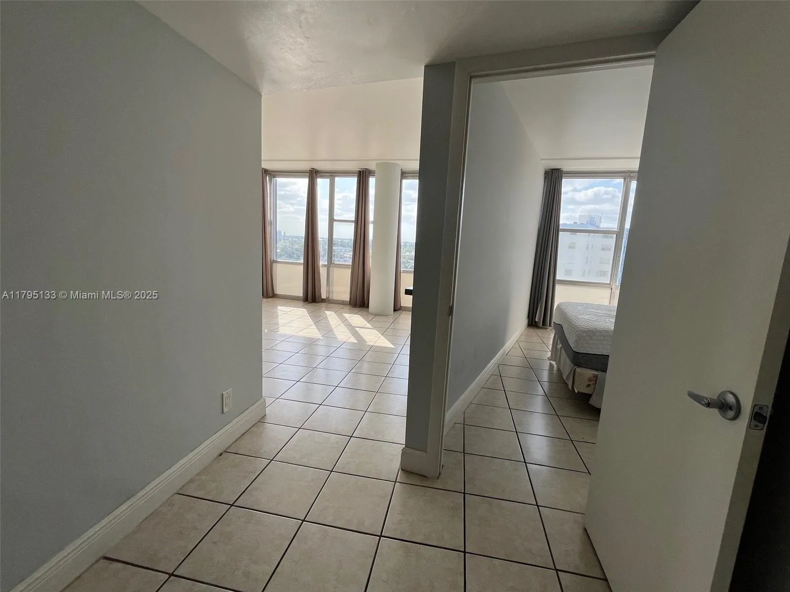 900 Bay Dr # 913, Miami Beach FL 33141