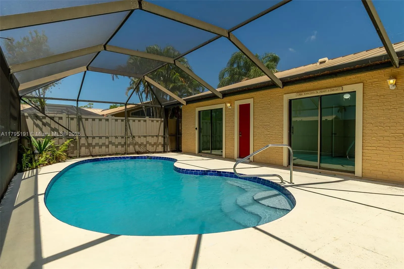3 bedroom 2 bath for sale at 5926 Golden Eagle Cir, Palm Beach Gardens FL 33418