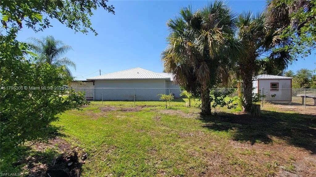 3054 NE Beechwood Cir, La Belle FL 33935