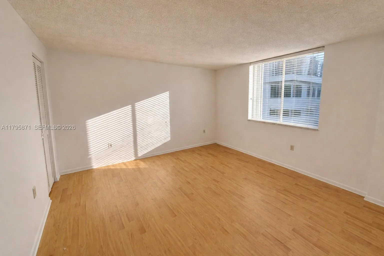 126 SW 17th Rd # 505, Miami FL 33129