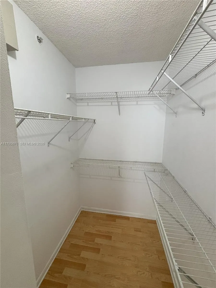 126 SW 17th Rd # 505, Miami FL 33129