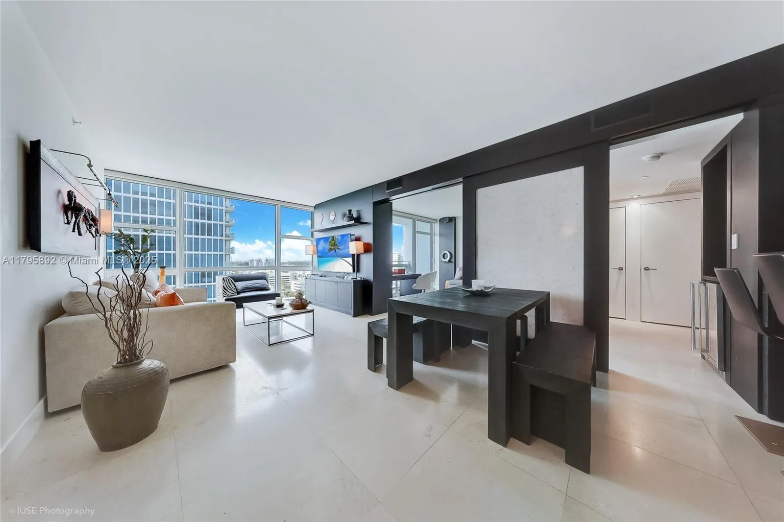 6801 Collins Ave # 1111, Miami Beach FL 33141