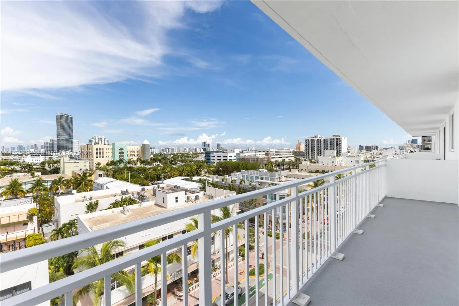 345 Ocean Dr # 904, Miami Beach FL 33139