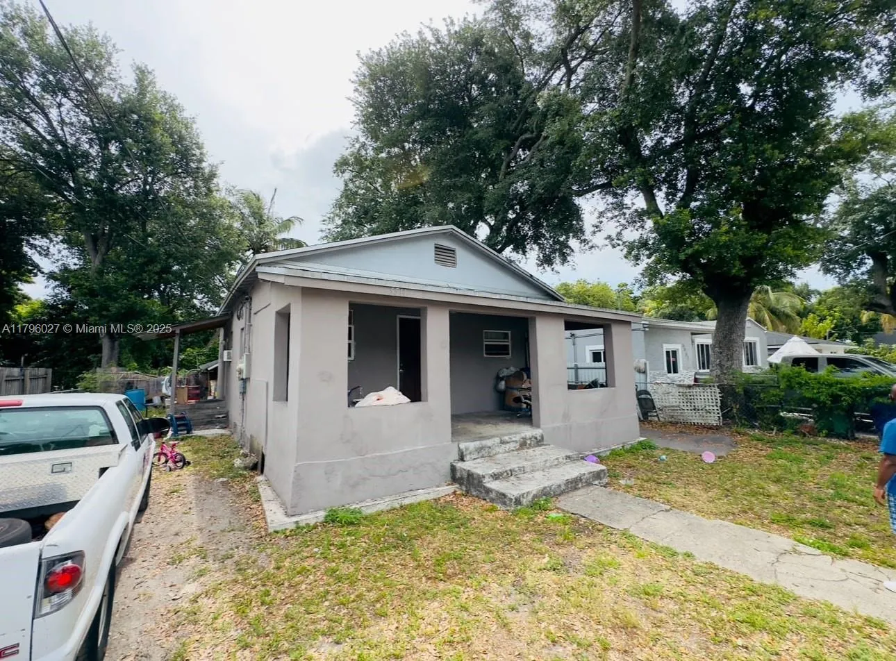 5511 NW 4th Ave, Miami FL 33127