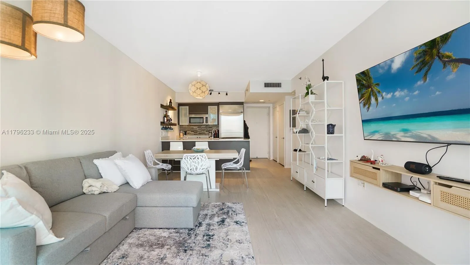 55 SE 6th St # 1804, Miami FL 33131