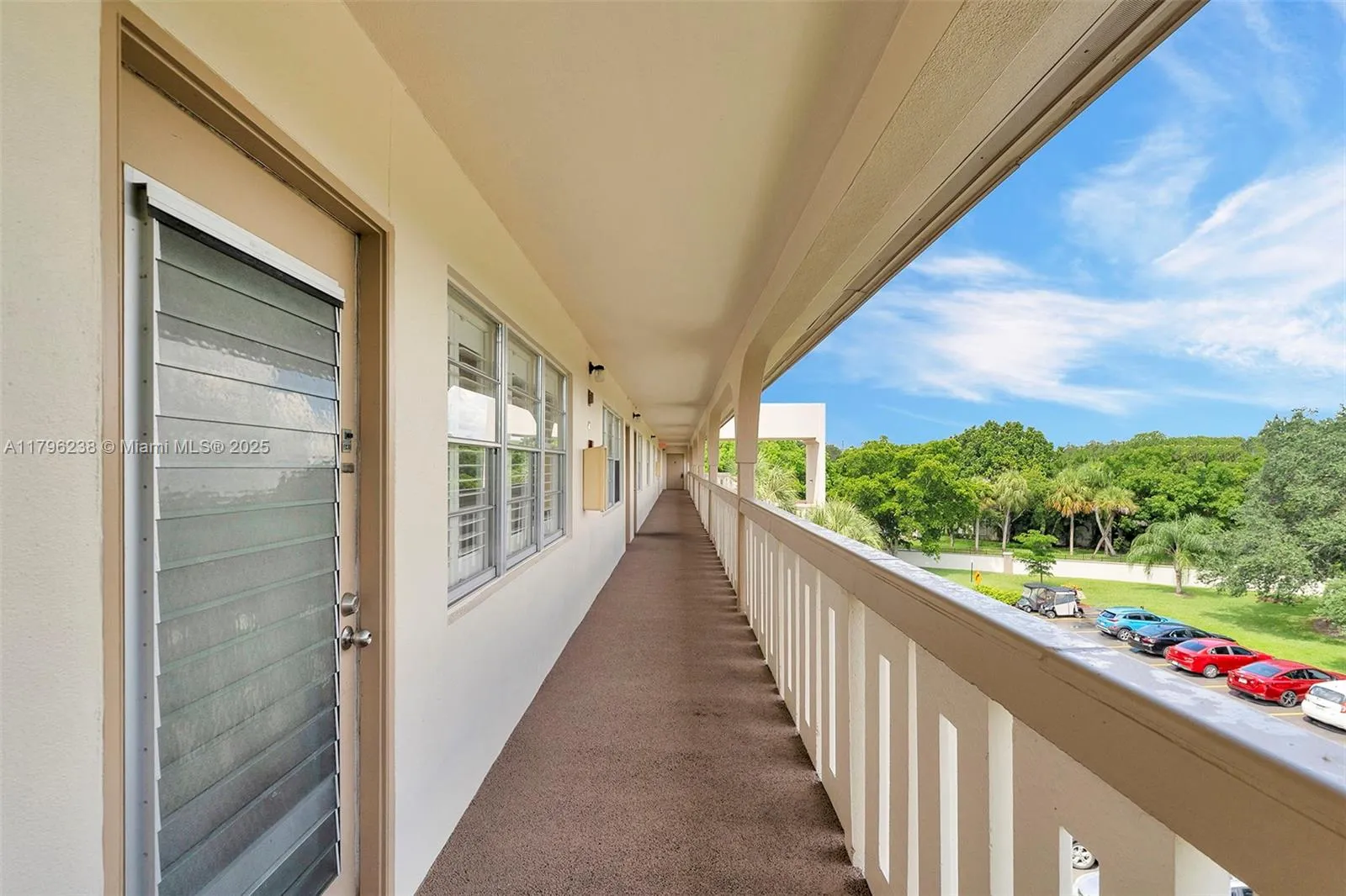 2301 Lucaya Ln # J4, Coconut Creek FL 33066