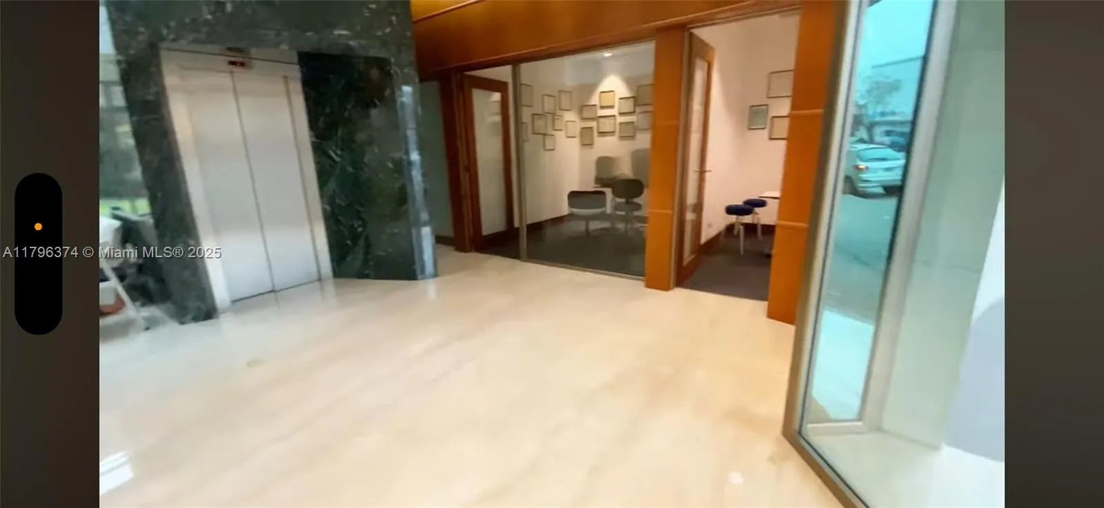 00 Ricardo Balbin, FL