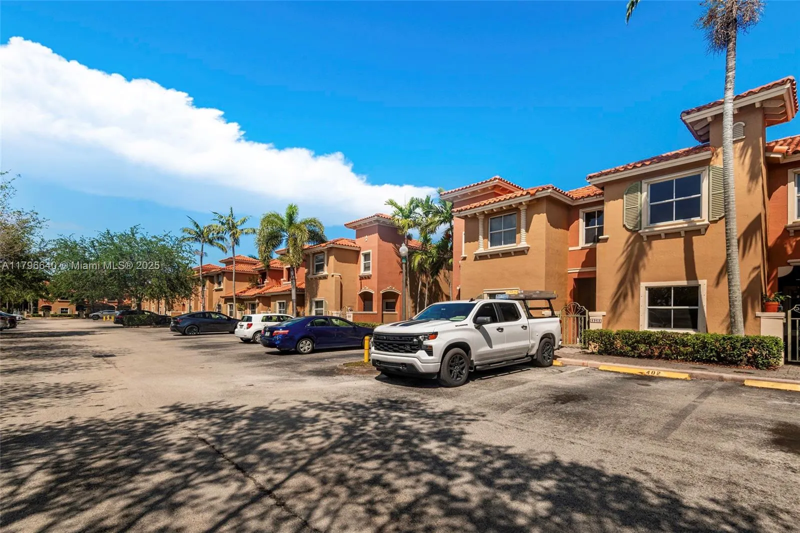 4962 E White Mangrove Way E # 4, Dania Beach FL 33312