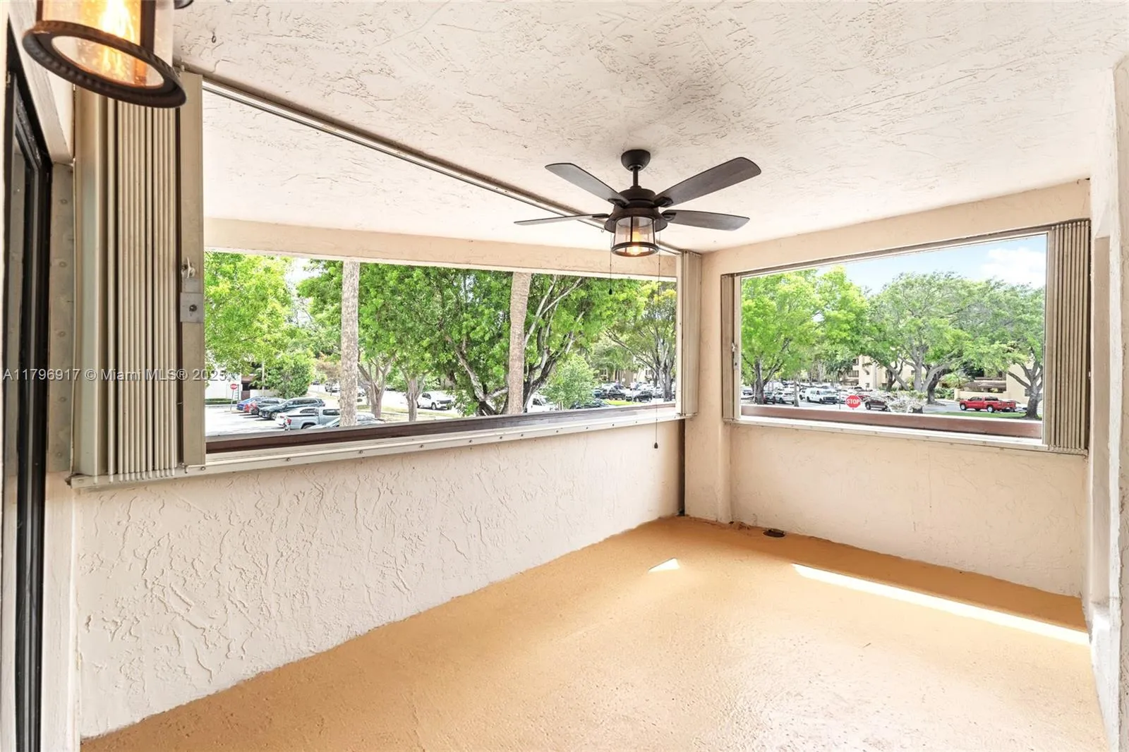 3 bedroom 2 bath for sale at 9040 SW 125th Ave # D202, Miami FL 33186