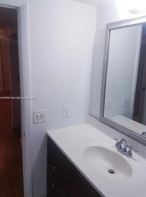2 bedroom 2 bath for sale at 15600 NW 7th Ave # 319, Miami FL 33169