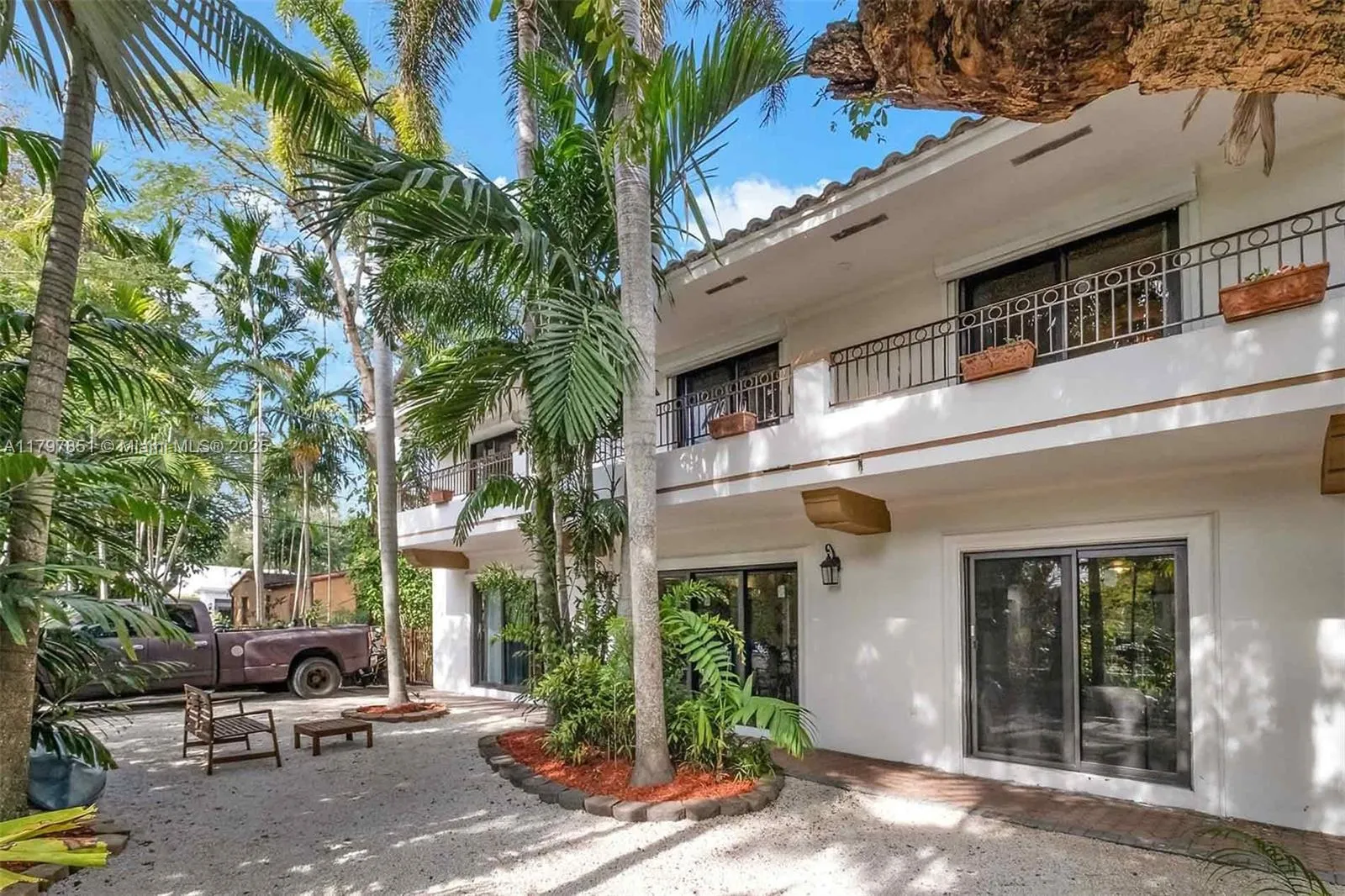 1226 Cordova St, Coral Gables FL 33134