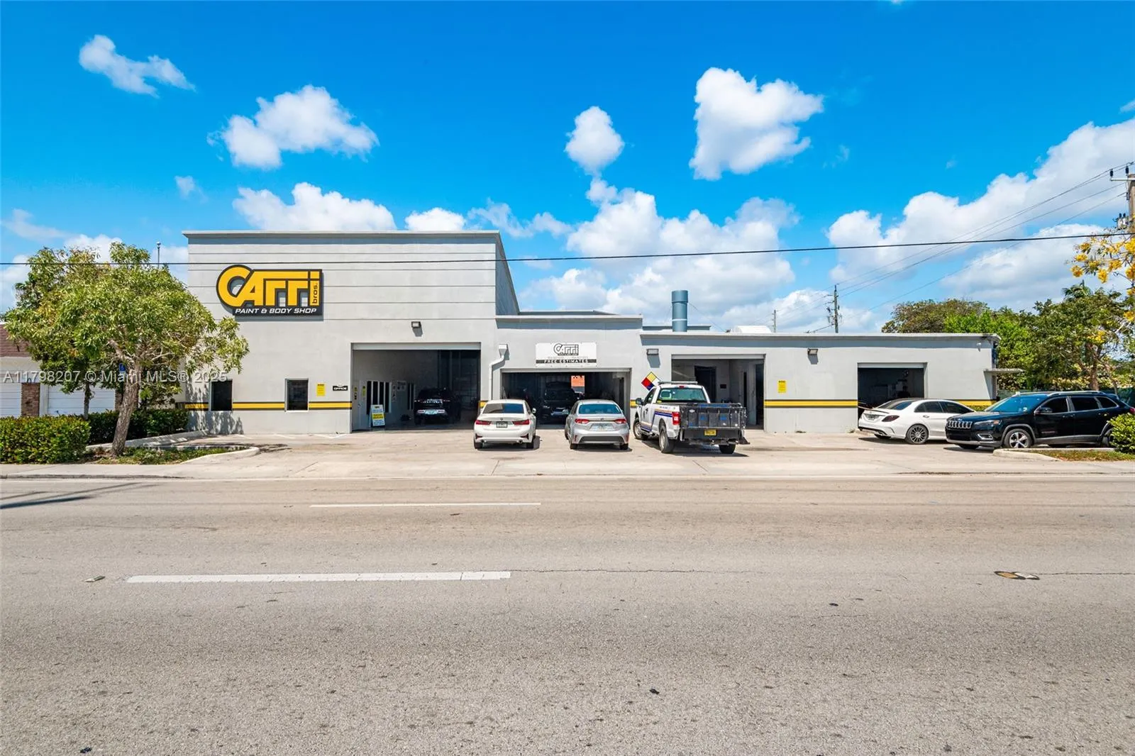 for sale at 500 S Dixie Hwy, Hollywood FL 33020