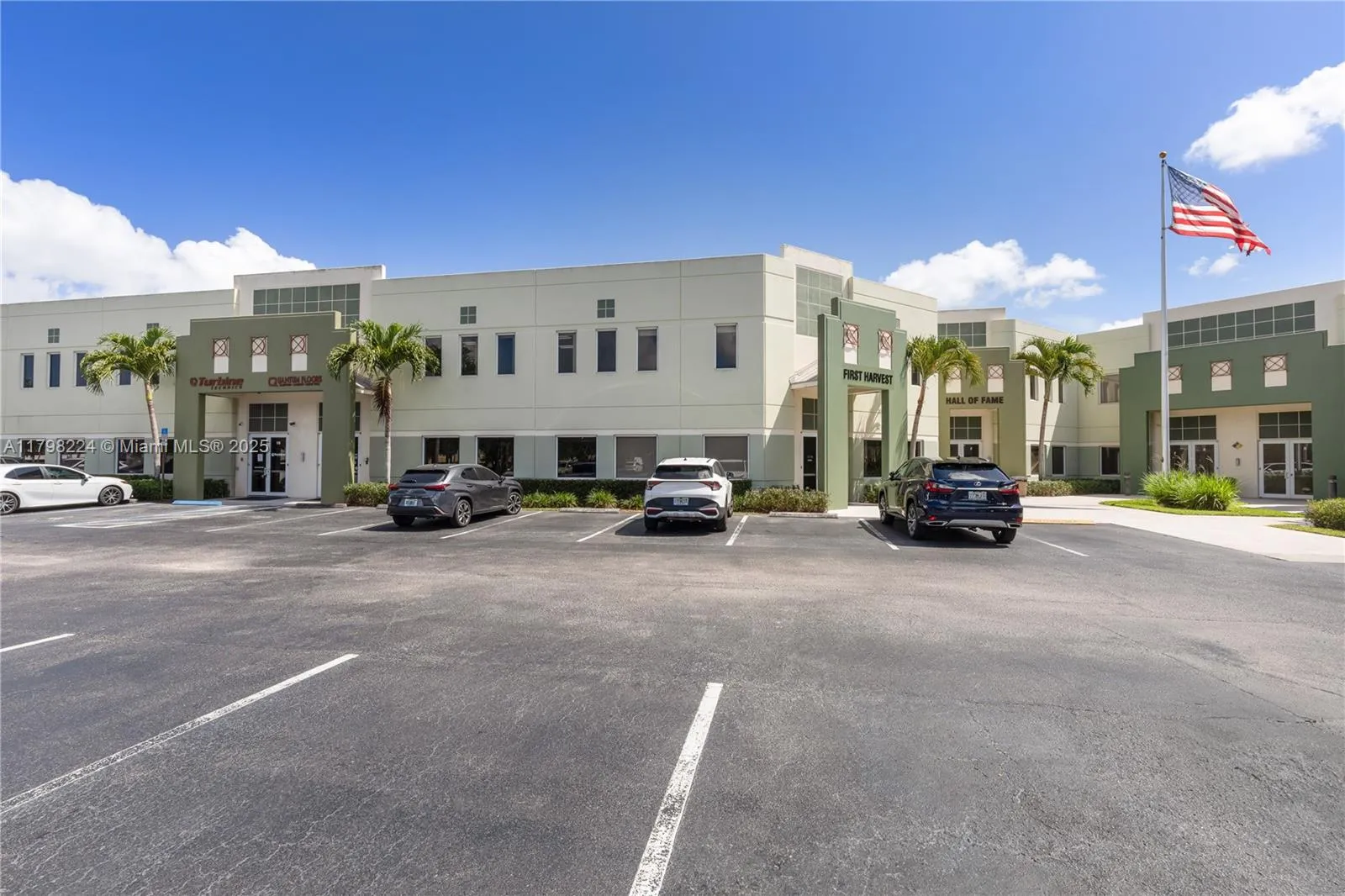 1200 S Rogers Cir # 9, Boca Raton FL 33487