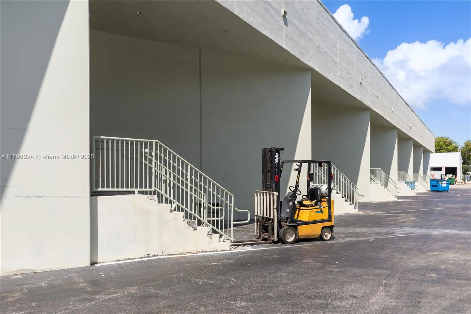 1200 S Rogers Cir # 9, Boca Raton FL 33487