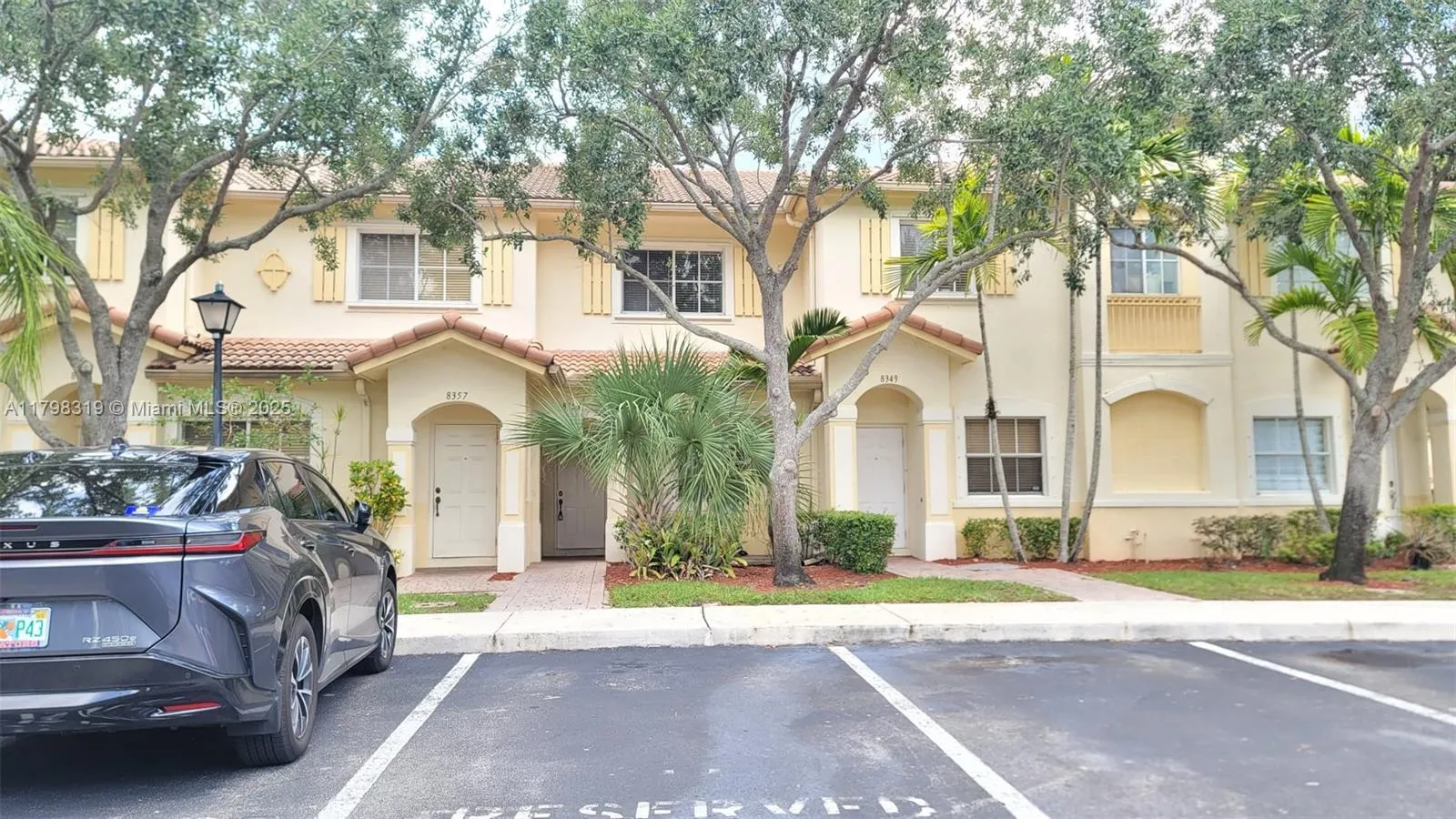 2 bedroom 2 bath for sale at 8353 SW 26th St # 104, Miramar FL 33025