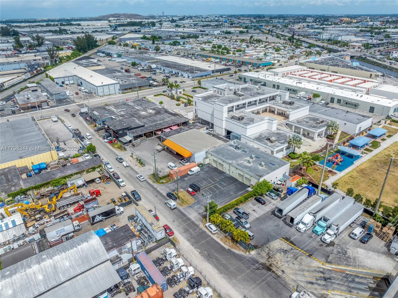 for sale at 7165-7185 NW 77th Ter, Medley FL 33166