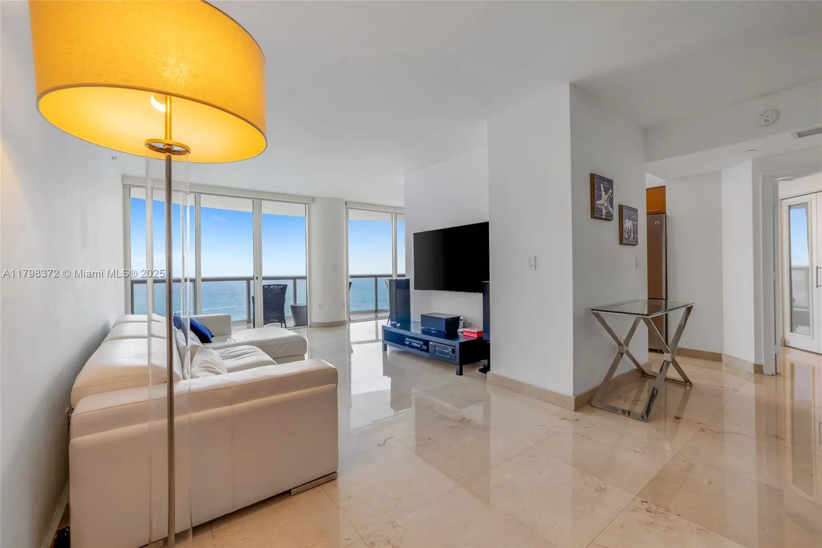 6365 Collins Ave # 3202, Miami Beach FL 33141