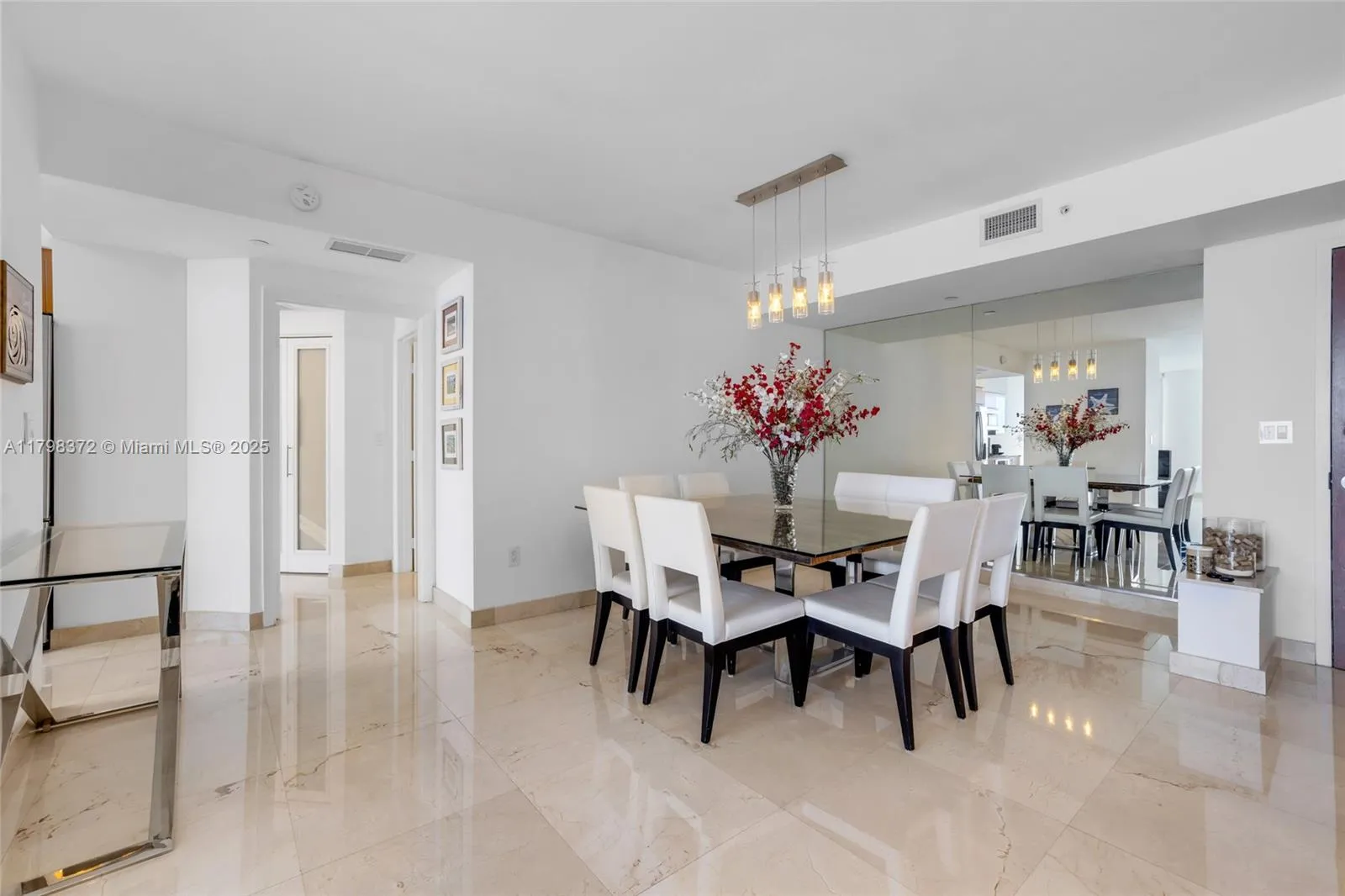 6365 Collins Ave # 3202, Miami Beach FL 33141