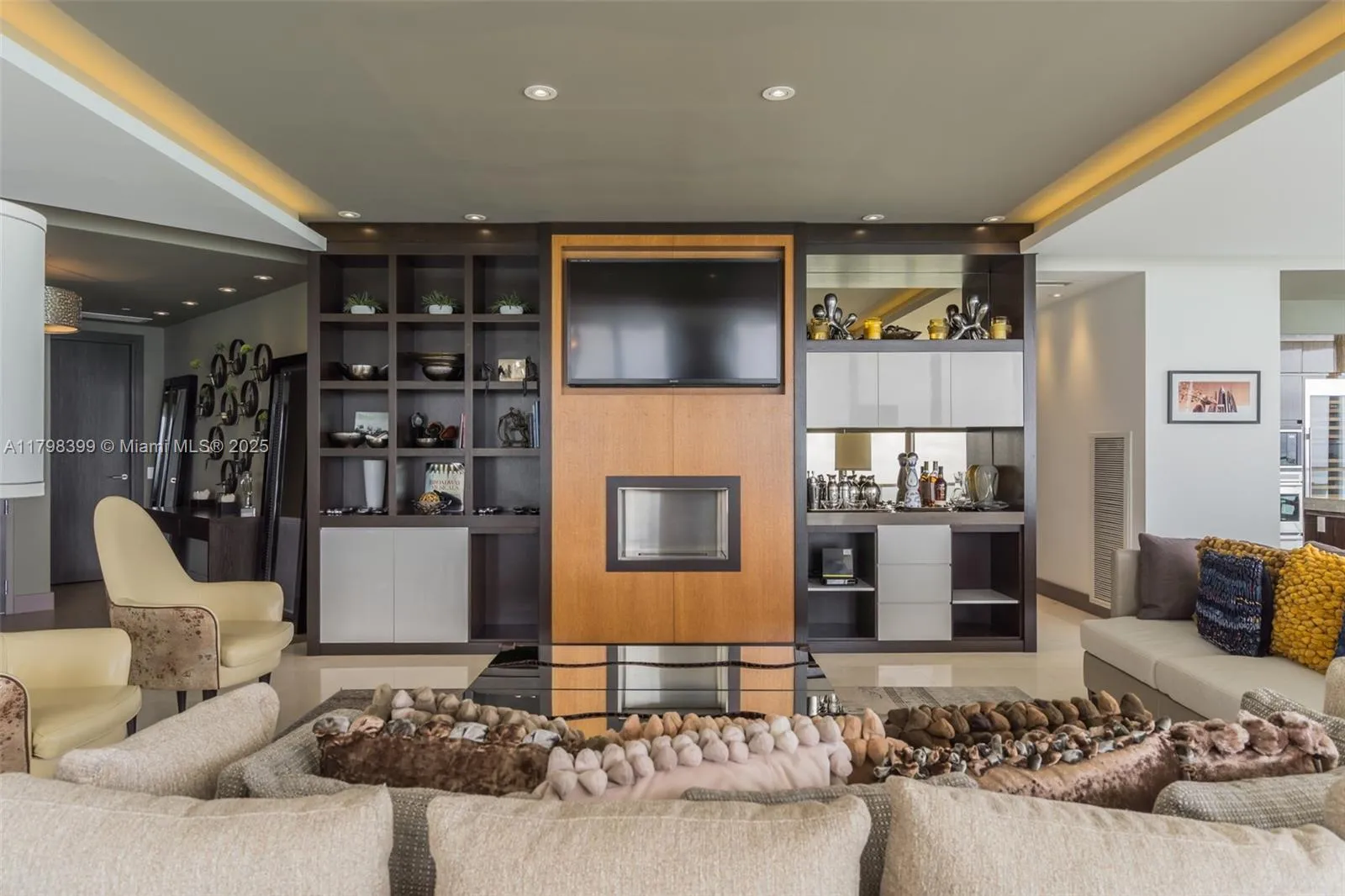 9703 Collins Ave # 2100, Bal Harbour FL 33154