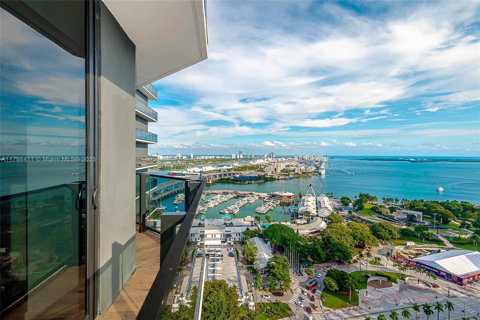 398 NE 5th St # 2415, Miami FL 33132