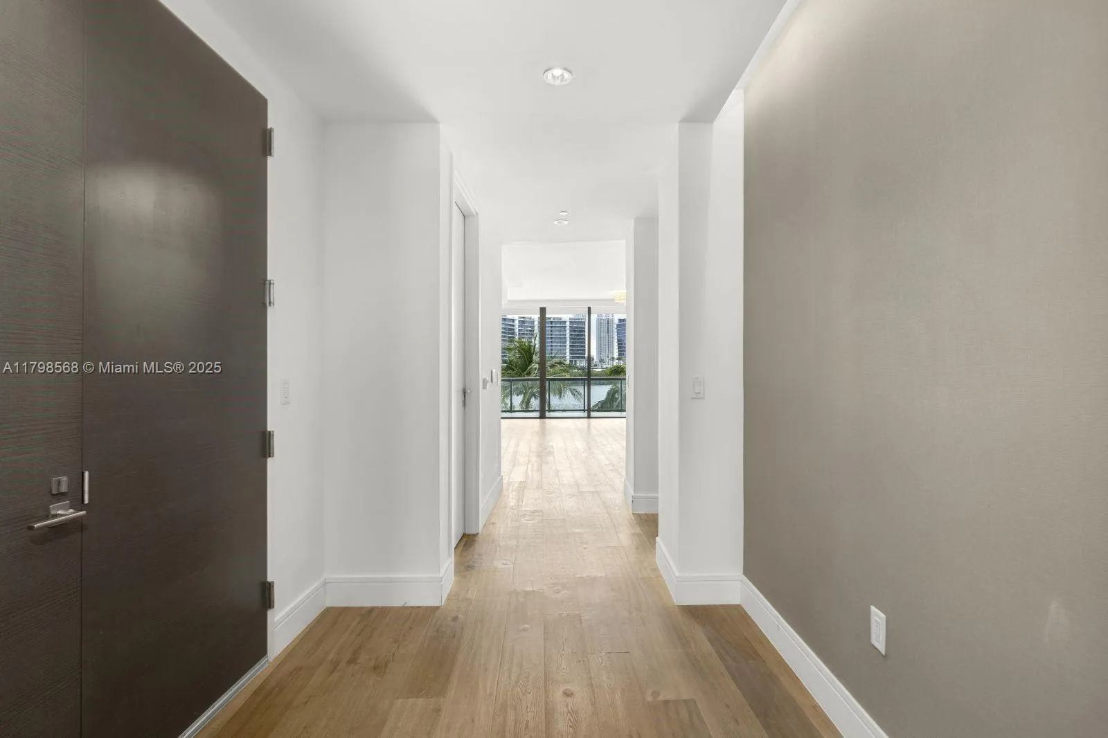 3300 NE 188th St # 217, Aventura FL 33180