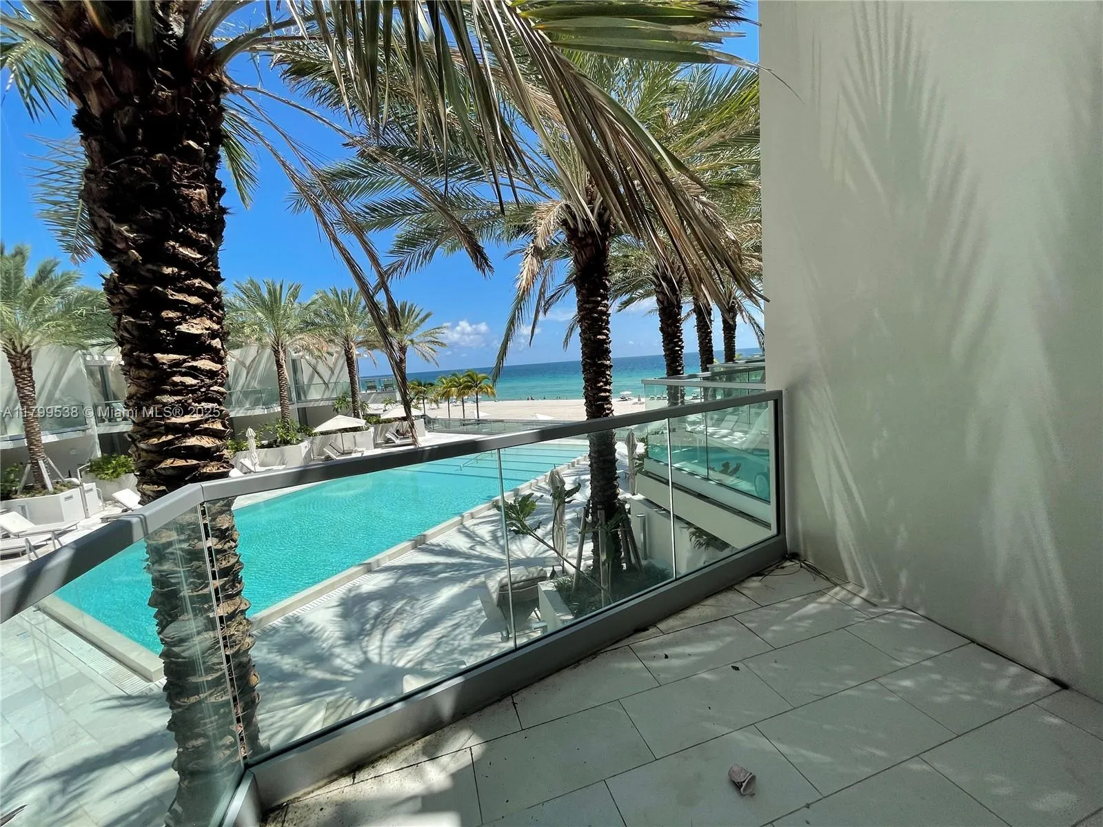 1 bath Residential for sale at 18501 Collins Avenue # 27, Sunny Isles Beach FL 33160