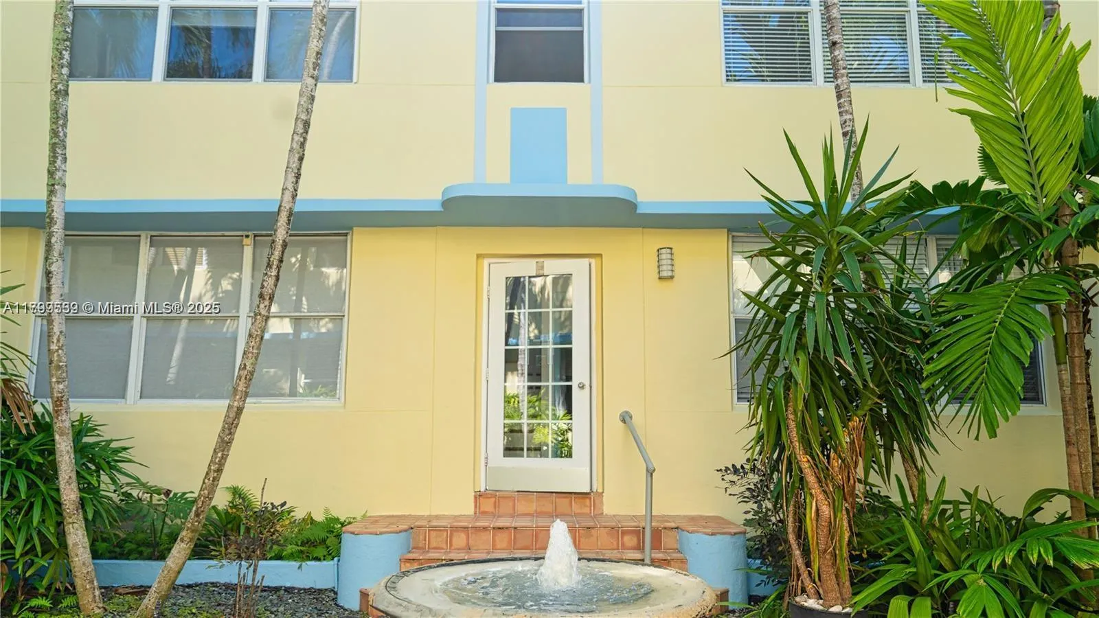 1051 Euclid Ave # 208, Miami Beach FL 33139