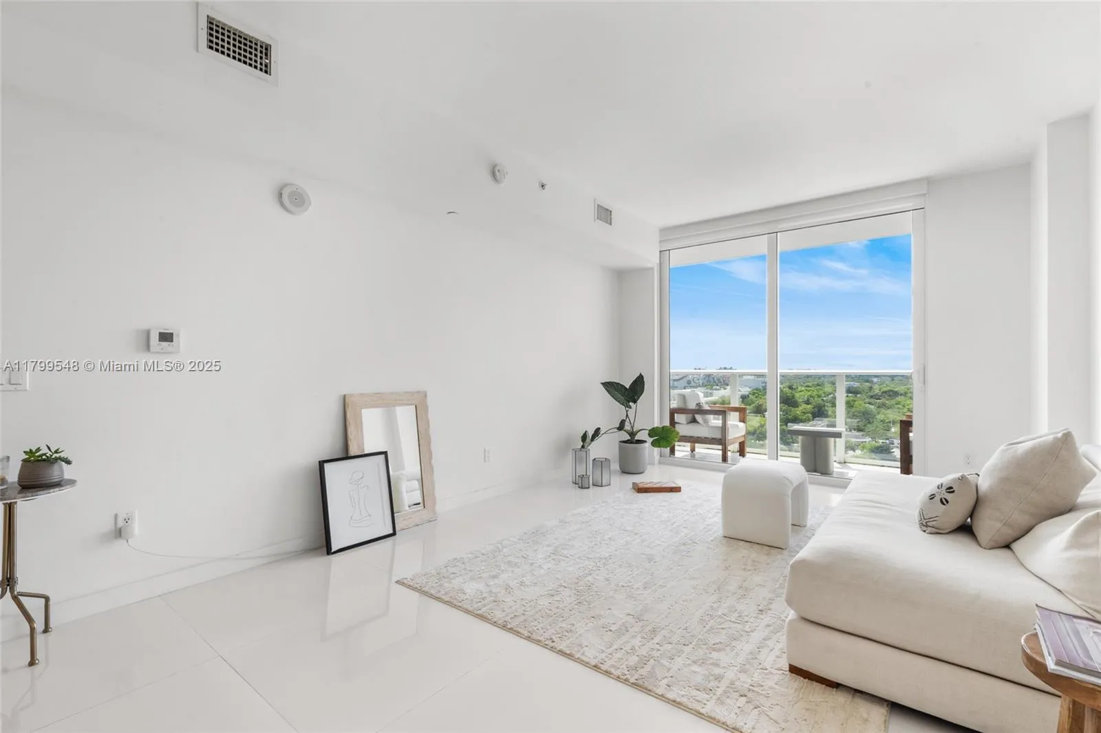 4250 Biscayne Blvd # 1112, Miami FL 33137