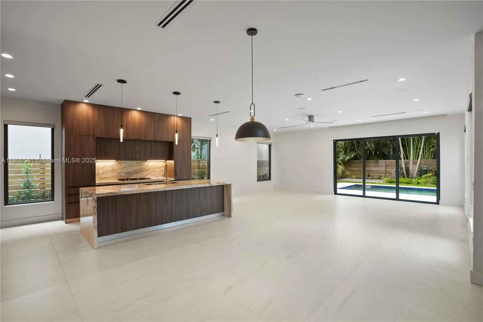 739 NE 17th Way, Fort Lauderdale FL 33304