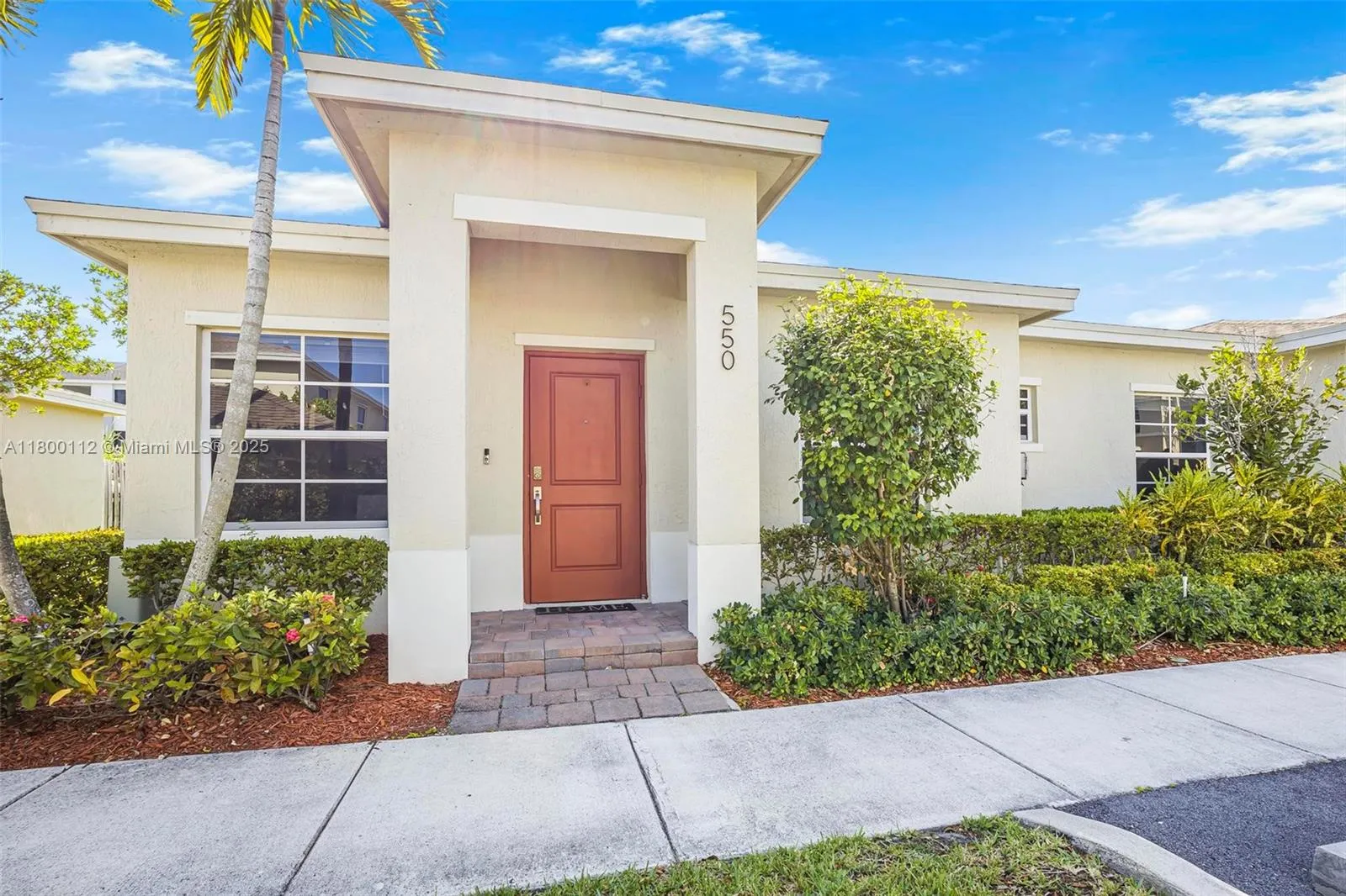 3 bedroom 2 bath for sale at 550 NE 4th Ave, Florida City FL 33034