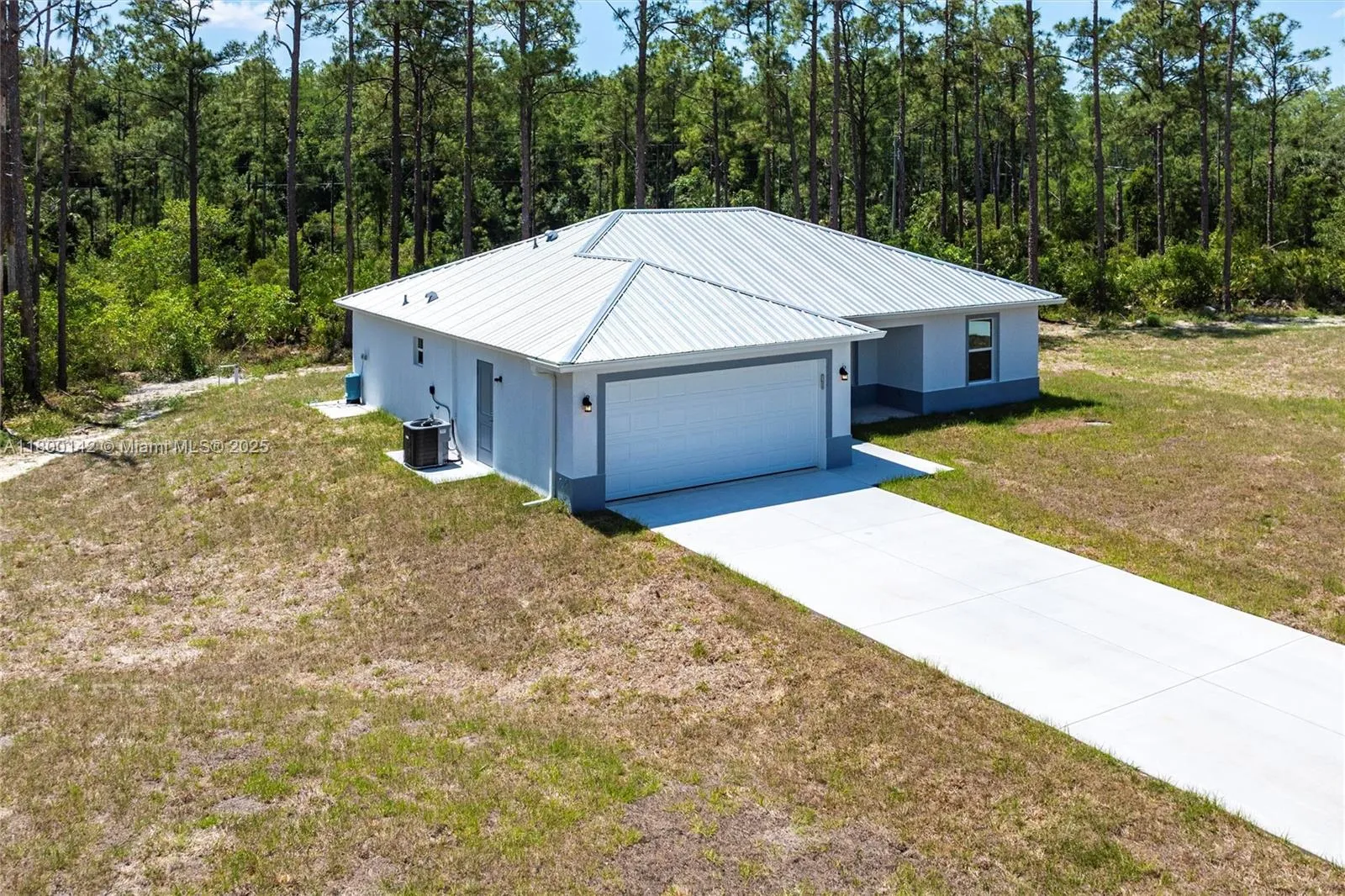 2004 Rosa Ct, Lehigh Acres FL 33972