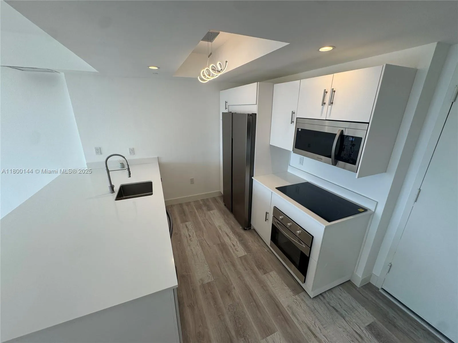 50 Biscayne Blvd # 504, Miami FL 33132
