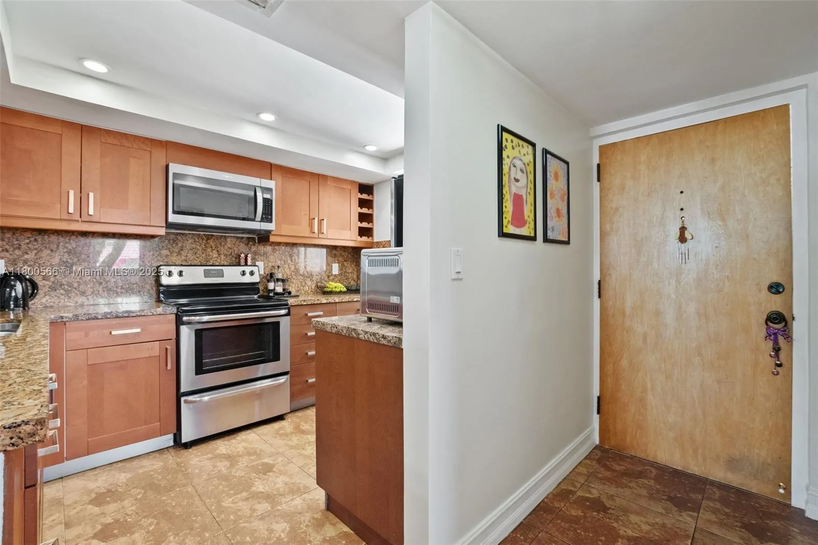 7125 Bay Dr # 201, Miami Beach FL 33141