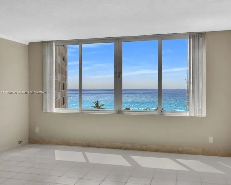 5401 Collins Ave # 428, Miami Beach FL 33140