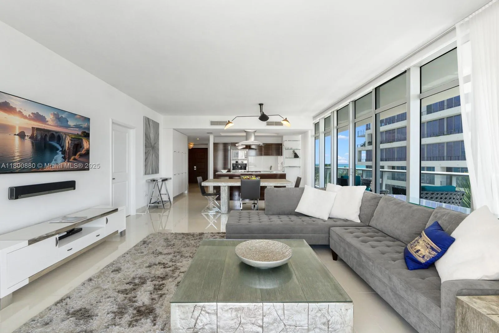 3737 Collins Ave # 503, Miami Beach FL 33140