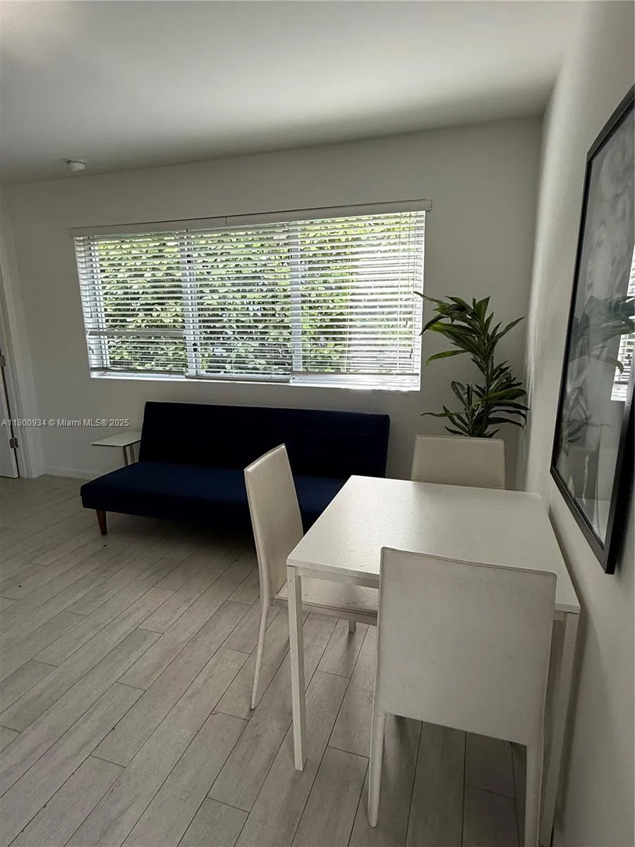 1601 Meridian Ave # 101, Miami Beach FL 33139