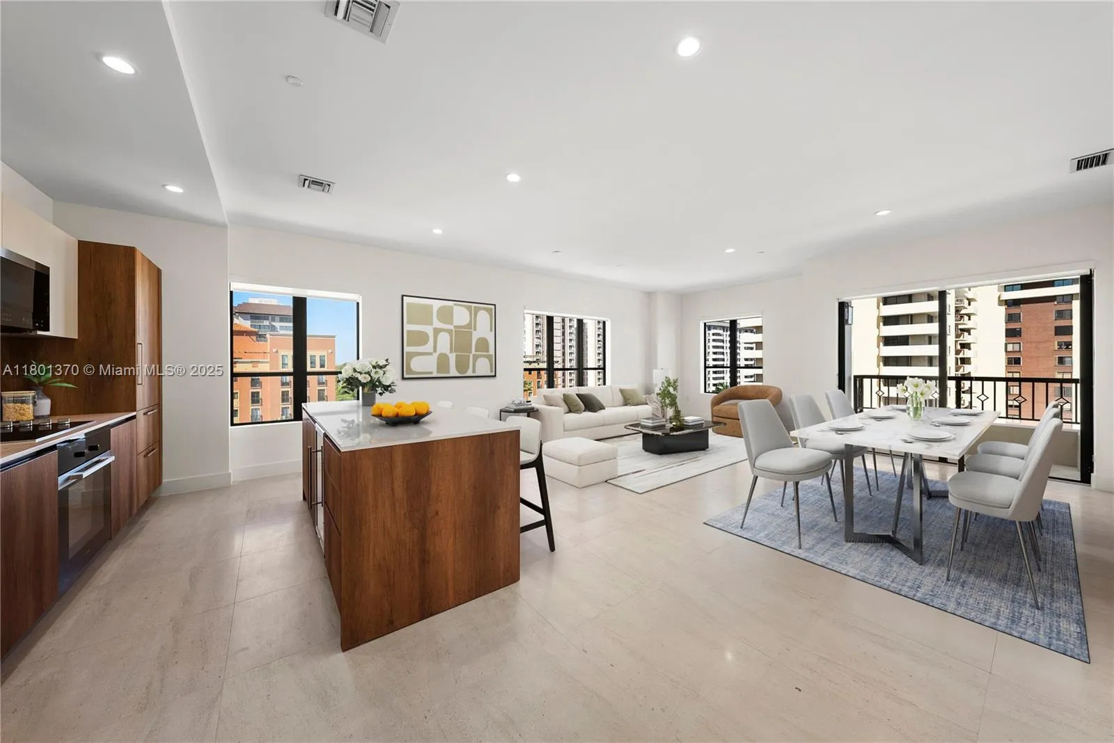 701 Valencia Ave # 402, Coral Gables FL 33134