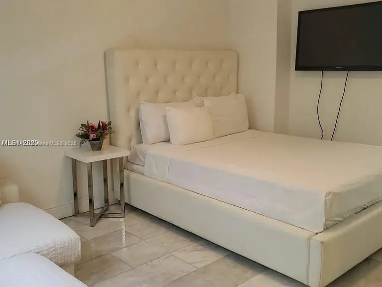 928 Jefferson Ave # 2, Miami Beach FL 33139