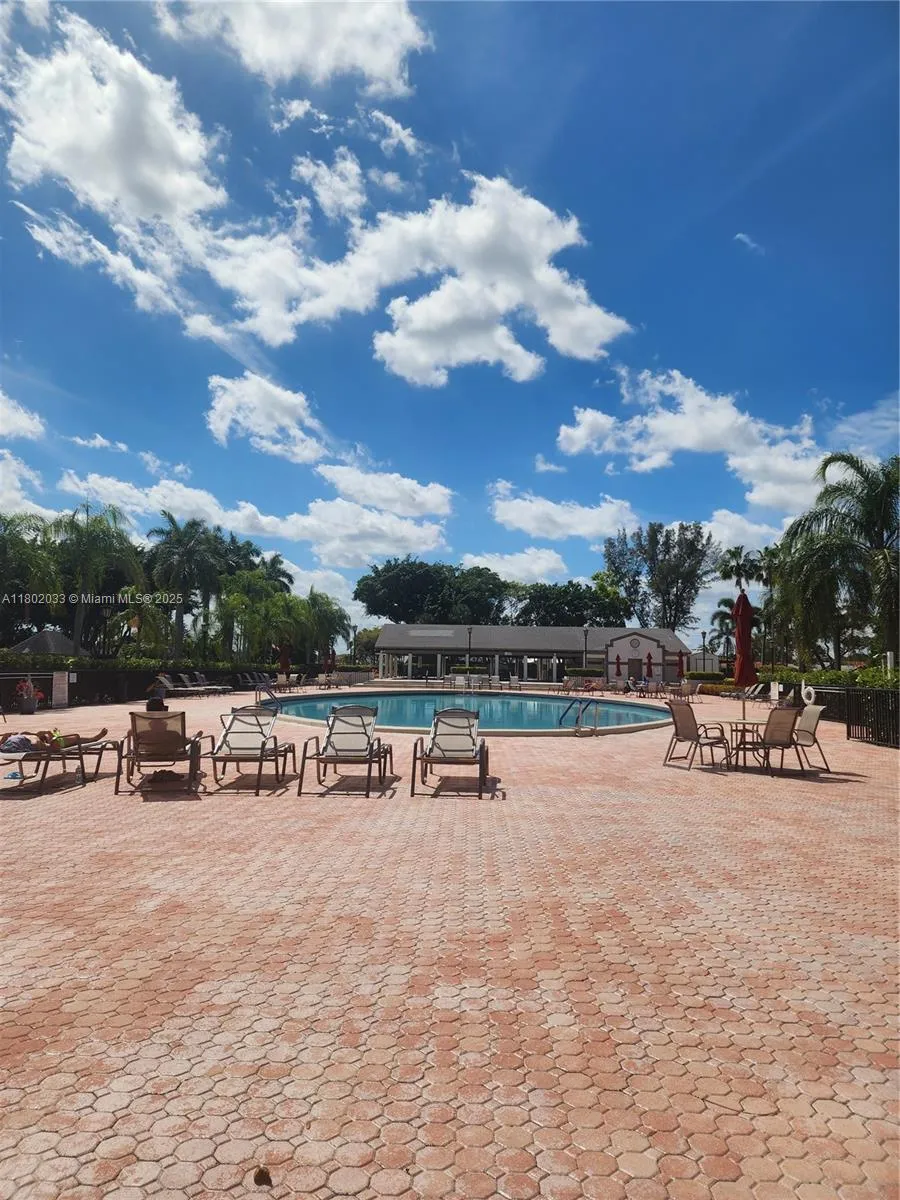 10747 W Clairmont Cir # 204, Tamarac FL 33321
